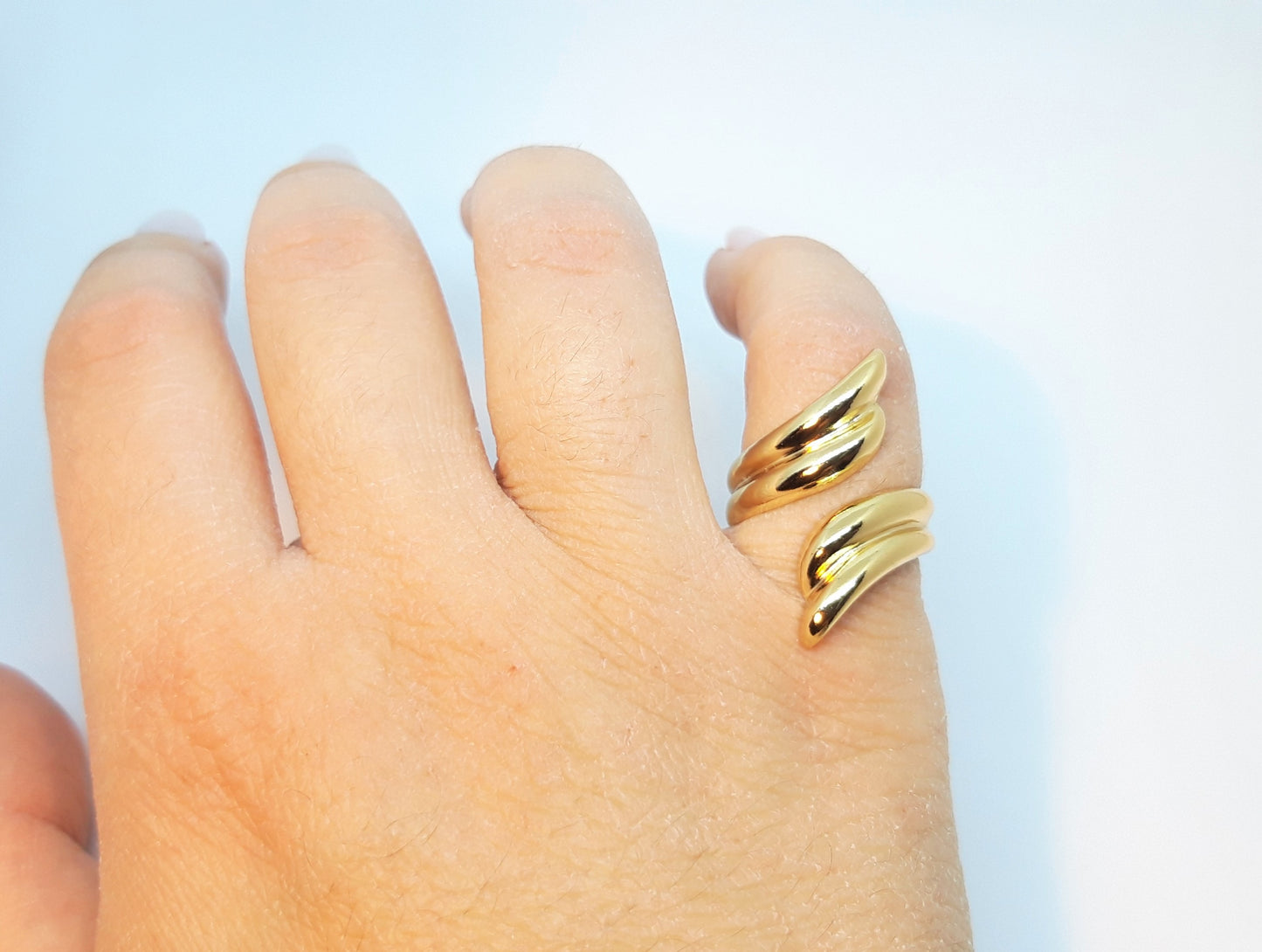 ANGEL WINGS RING