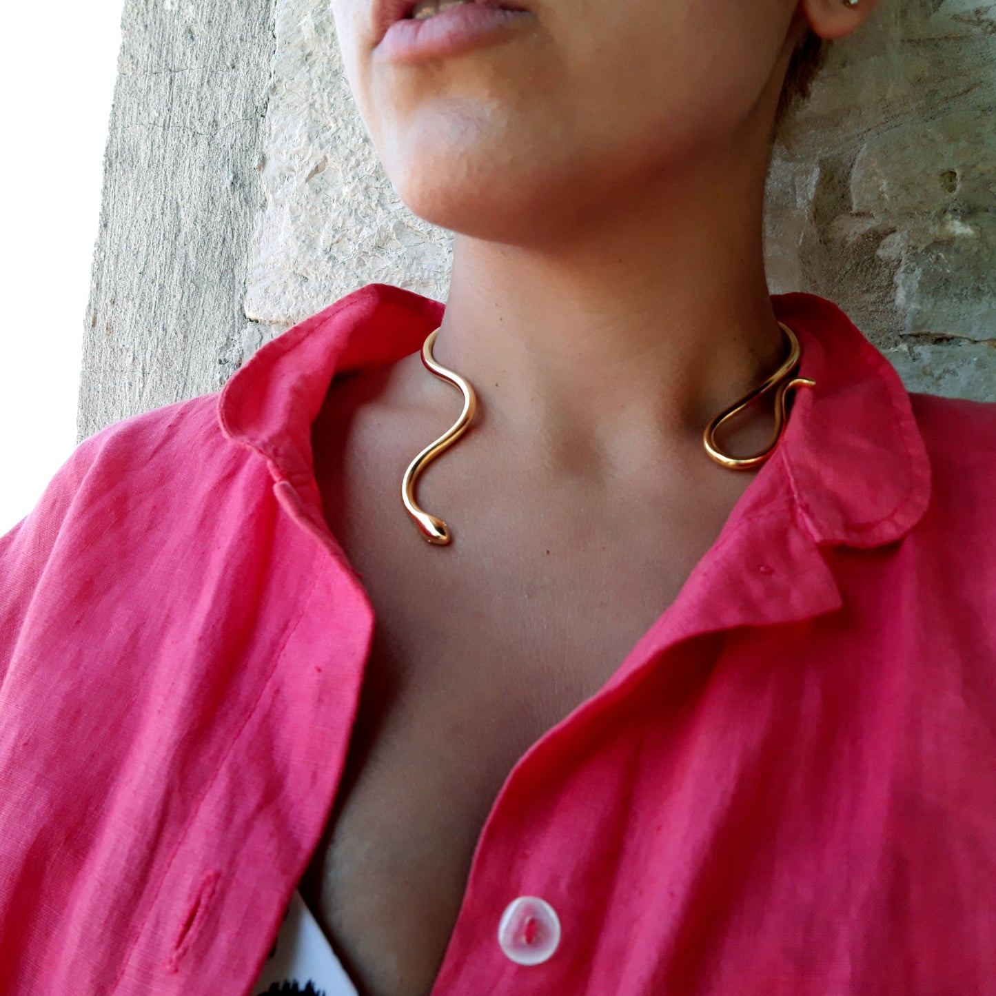 SINGLE LOOSE SNAKE NECKLACE