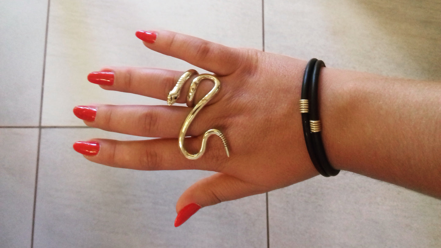 LURING SNAKE RING