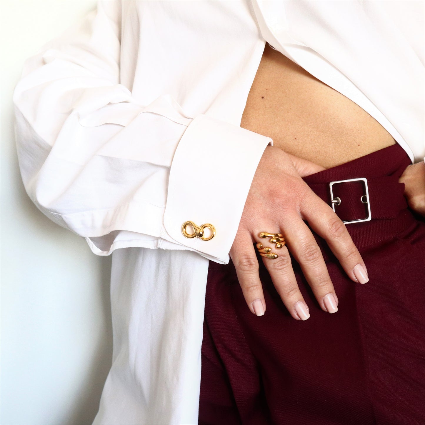 INFINITE SNAKE CUFFLINKS