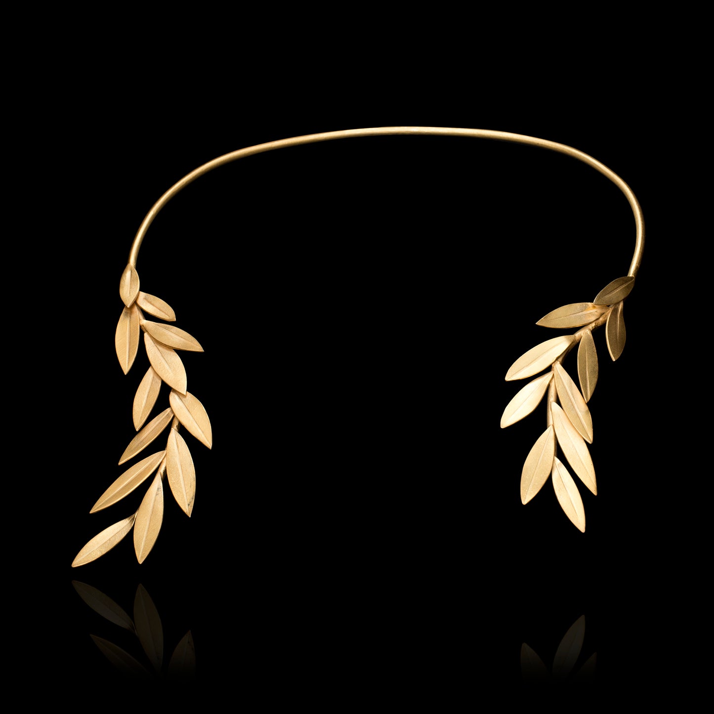 OLIVE LEAF NECKLACE