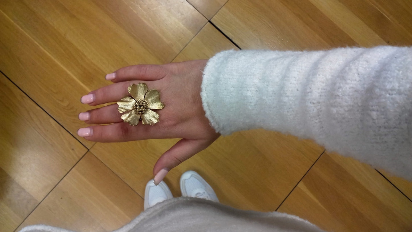 FLOWER RING