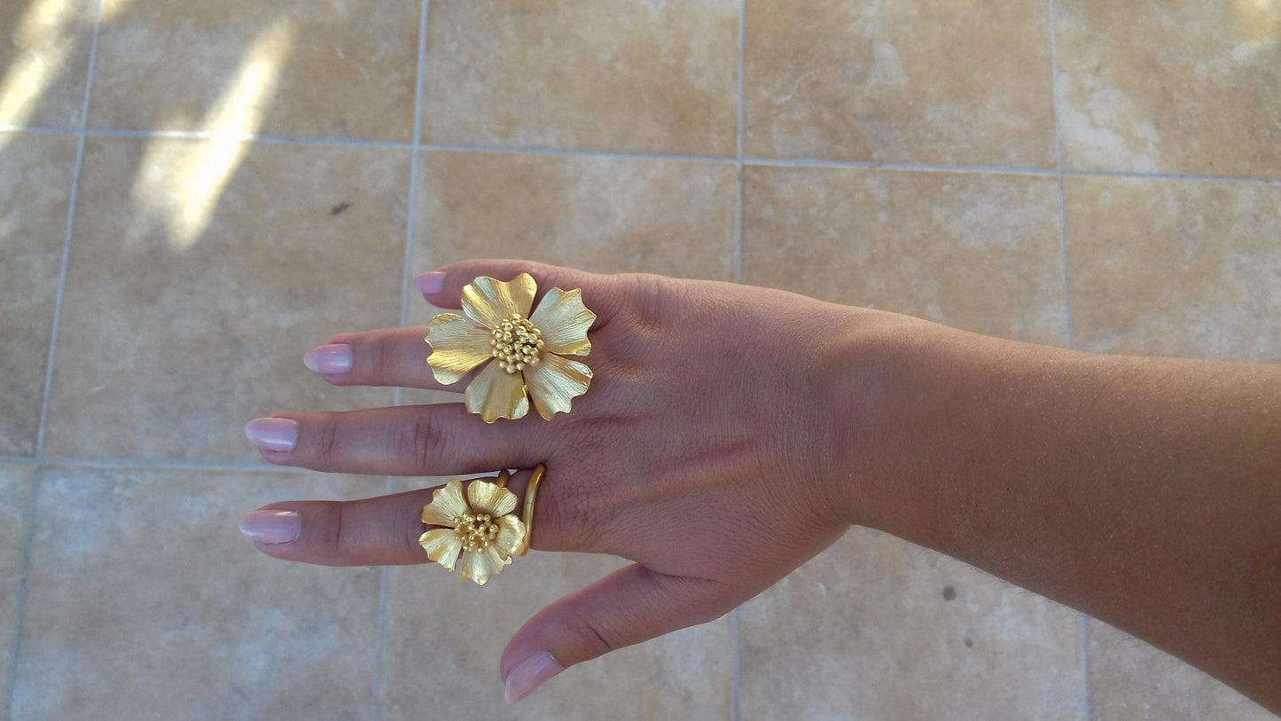 FLOWER RING