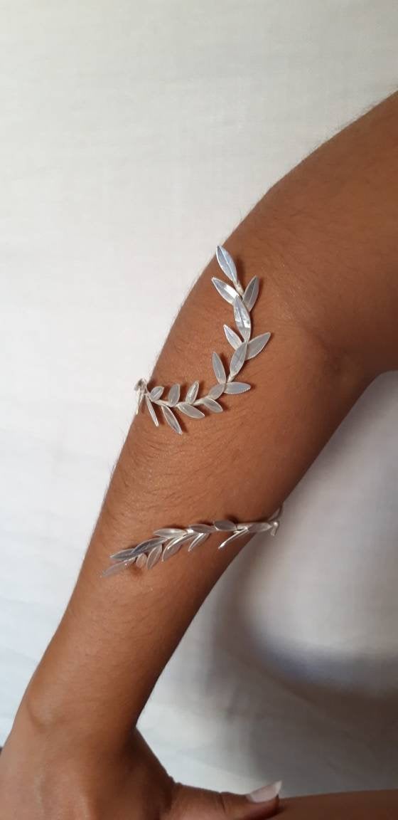 LEAVES BRACELET