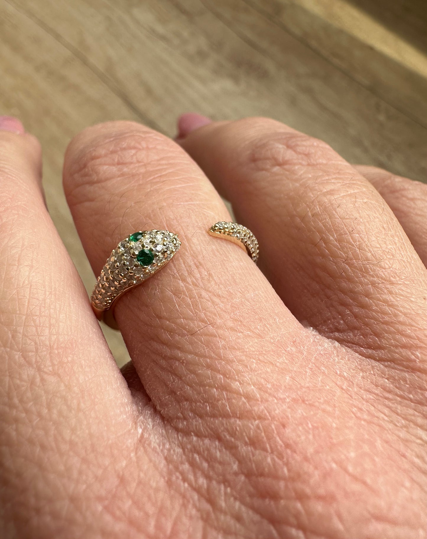 Cz PAVED MONO THIN SNAKE RING