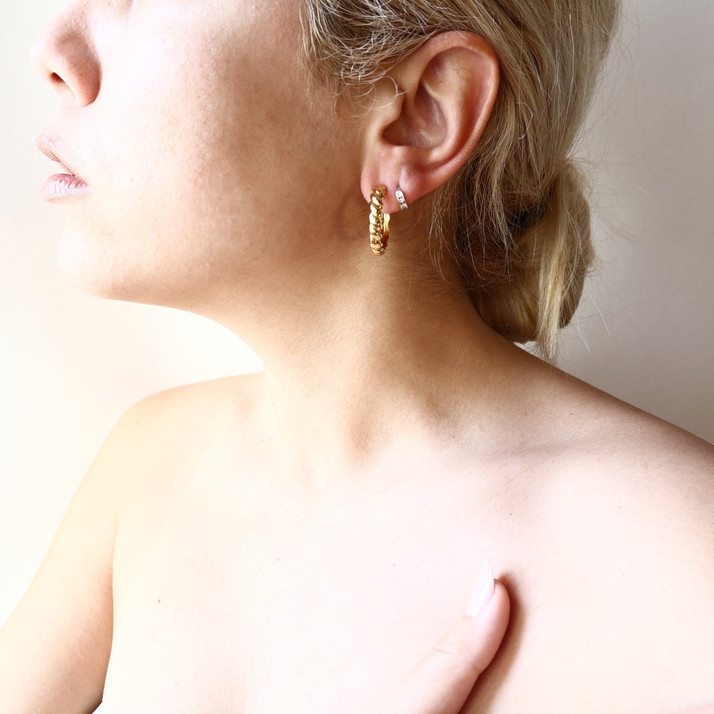 Swirl Hoops Earrings (M size)