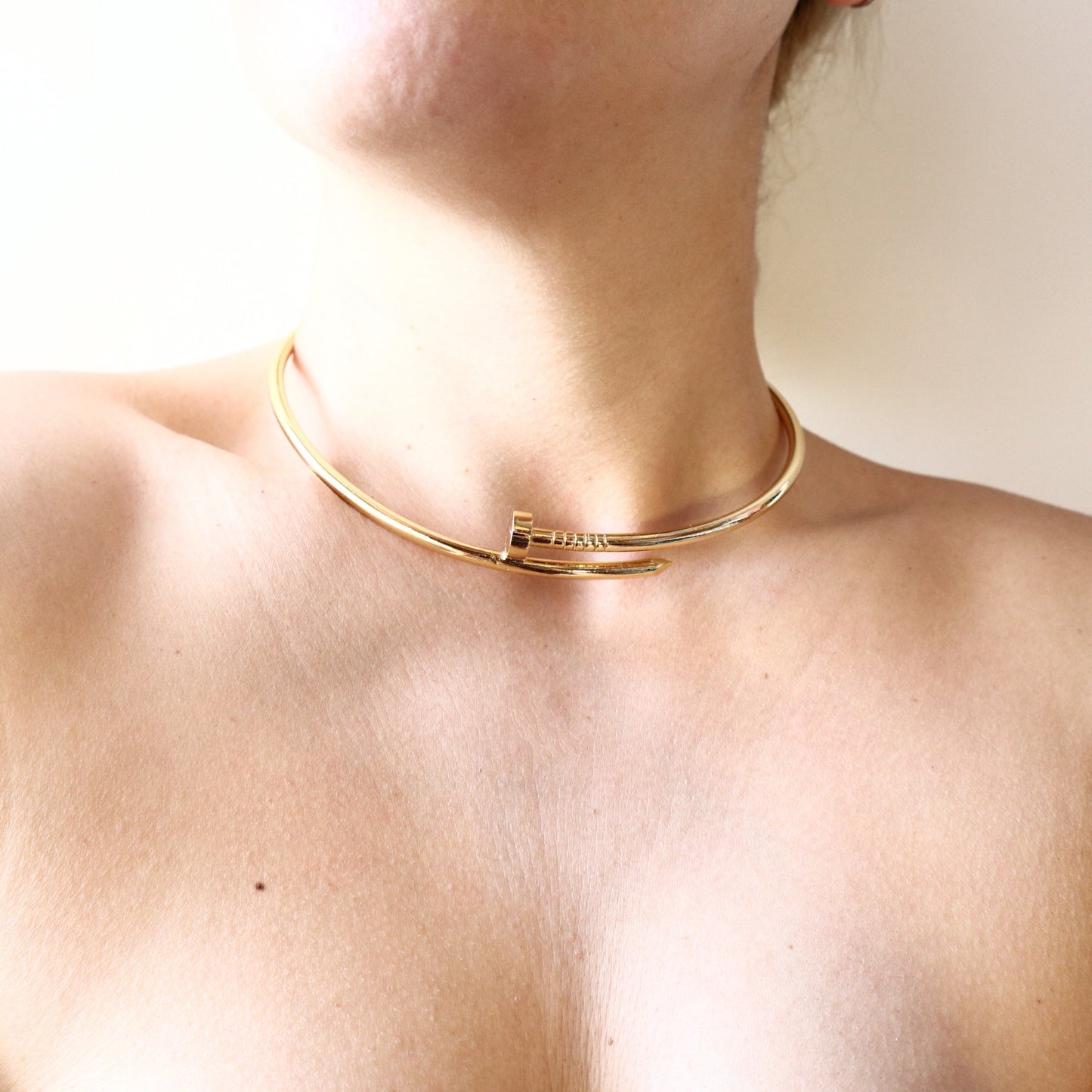 SCREW NECKLACE