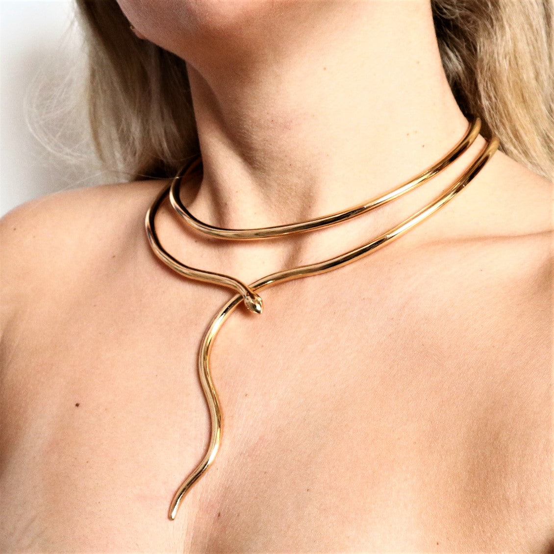 DOUBLE COILED SNAKE NECKLACE