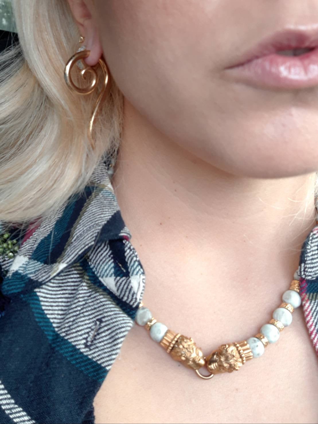 LIONHEADS BEADED NECKLACE